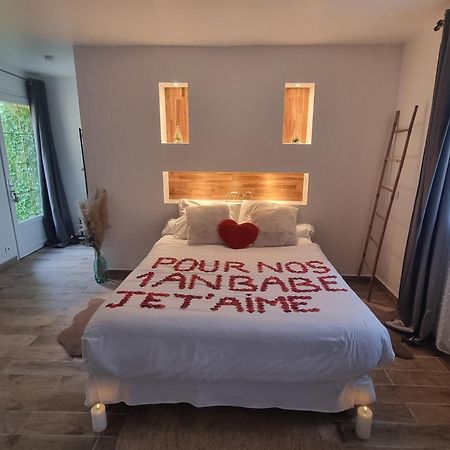 Suite De Charme Avec Jacuzzi Et Jardin Privatif Paris Au Calme Saint-Prix (Val d'Oise) Exterior photo