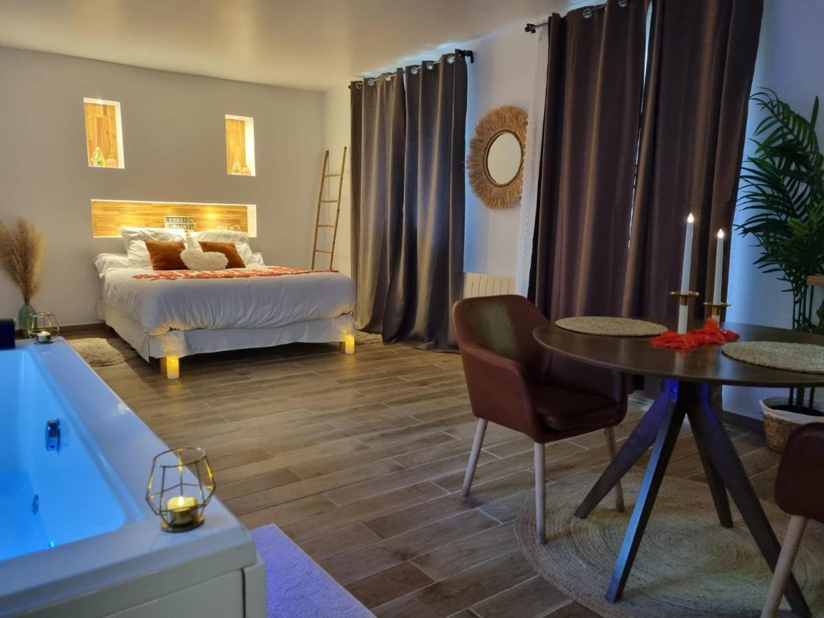 Suite De Charme Avec Jacuzzi Et Jardin Privatif Paris Au Calme Saint-Prix (Val d'Oise) Exterior photo