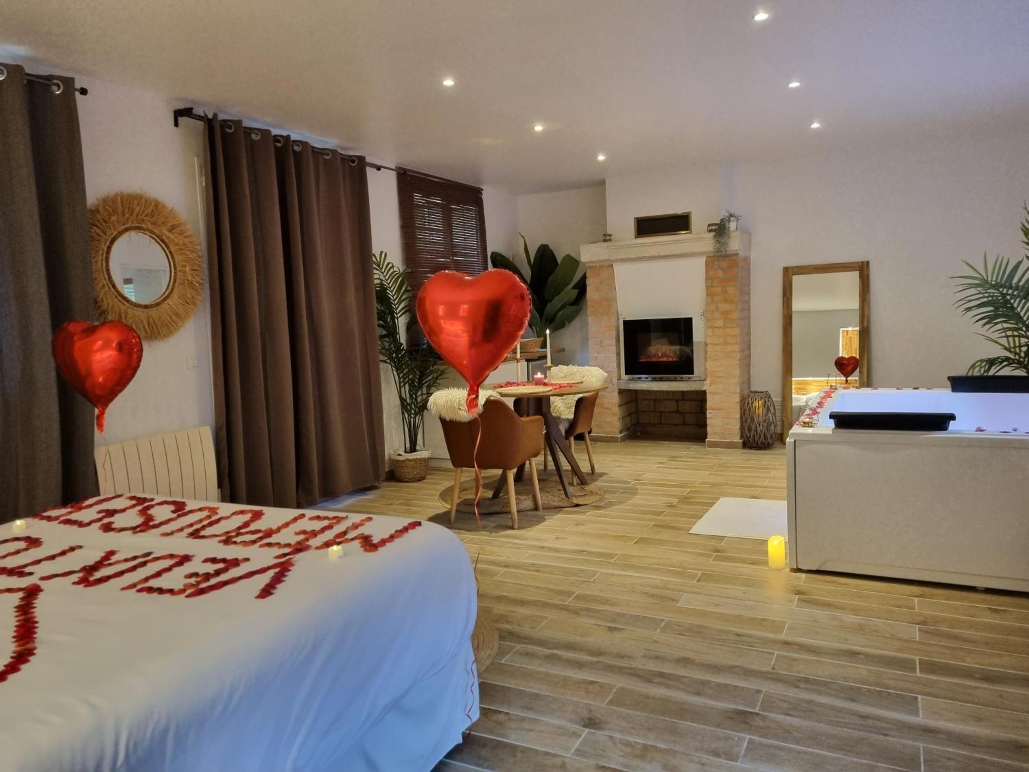 Levasion Romantique Loft Avec Jacuzzi Privatif Et Jardin Paris Hotel Saint-Prix  Exterior photo