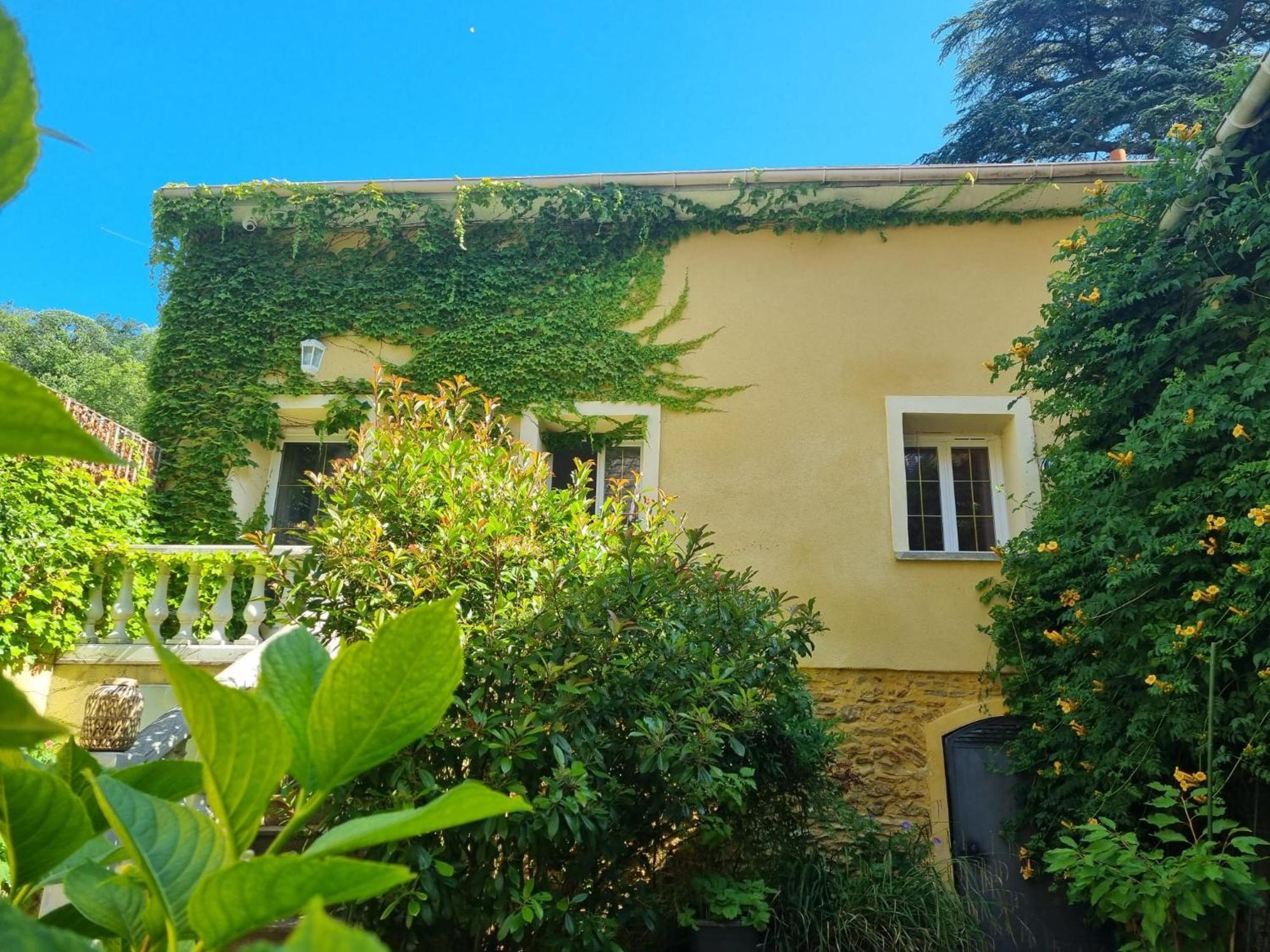 Suite De Charme Avec Jacuzzi Et Jardin Privatif Paris Au Calme Saint-Prix (Val d'Oise) Exterior photo
