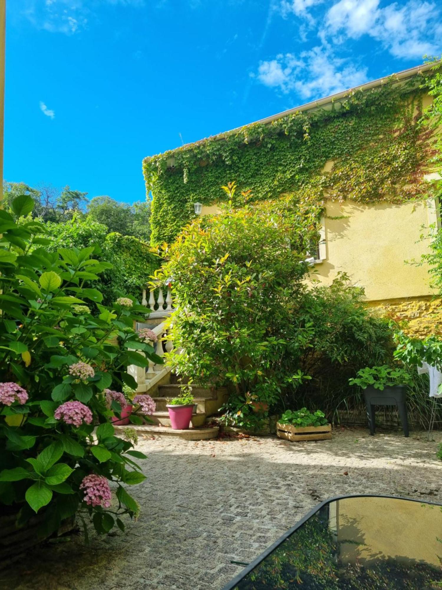 Suite De Charme Avec Jacuzzi Et Jardin Privatif Paris Au Calme Saint-Prix (Val d'Oise) Exterior photo